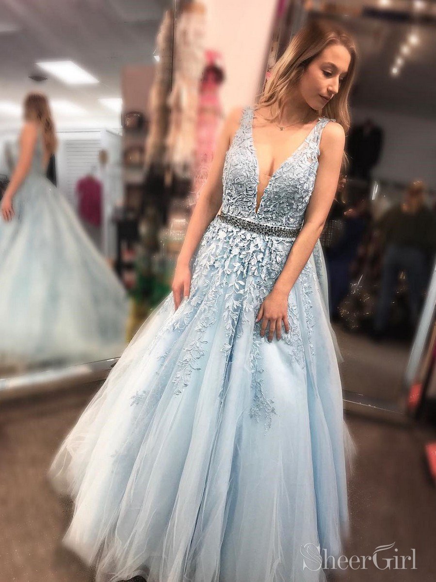 A Line Illusion Neckline Short Light Blue Tulle Lace Applique Prom Dress  With Sash