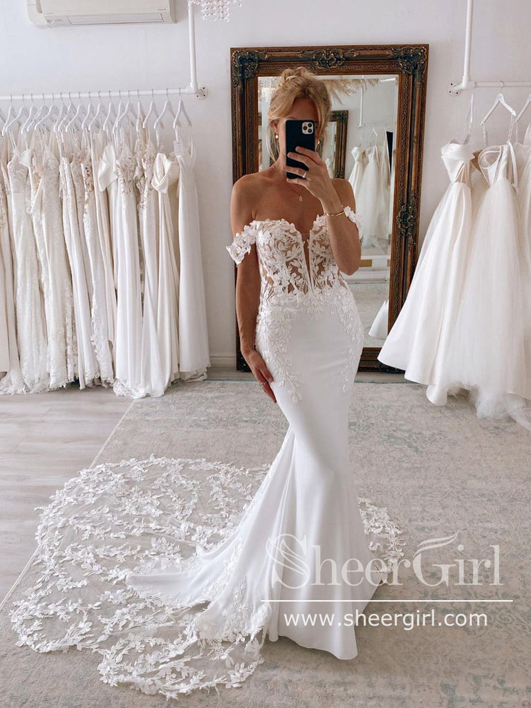 Fully Scalloped Lace Sweetheart A-line Bridal Gown