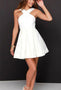 Unikátní princezna Halter Strap Backless White Homecoming Dress Short MCL1007 